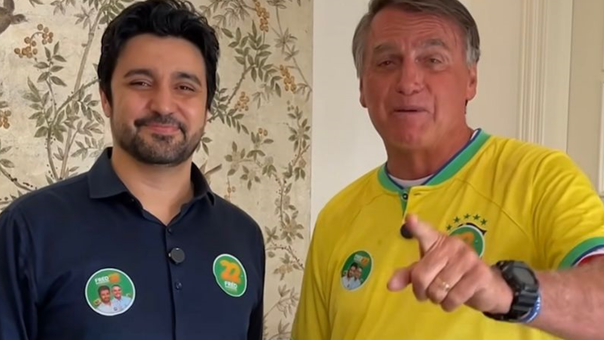 Bolsonaro ao lado de Fred Rodrigues, candidato à Prefeitura de Goiânia. Foto (Reprodução)