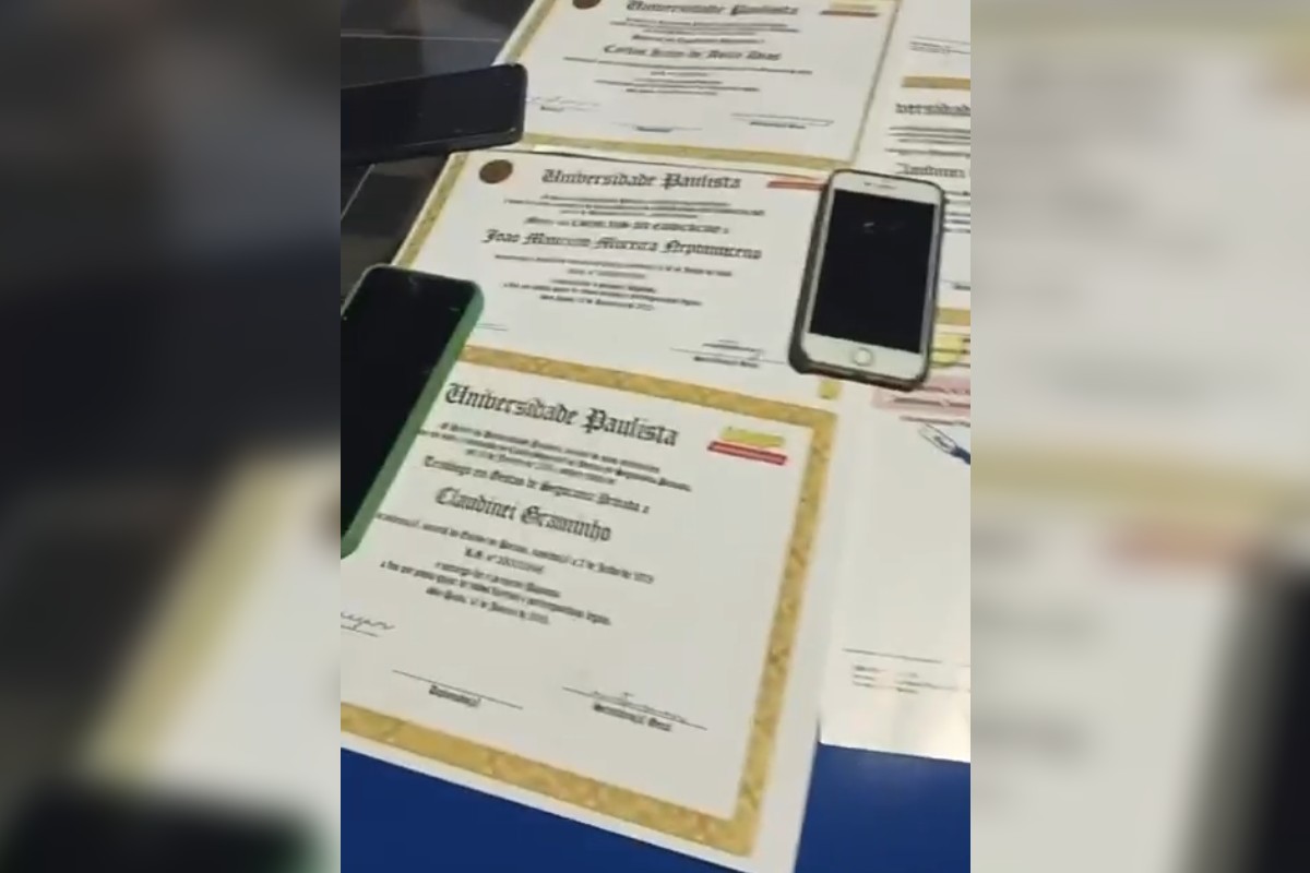 PM prende em Morrinhos suspeito de falsificar diplomas de faculdade por até R$ 600