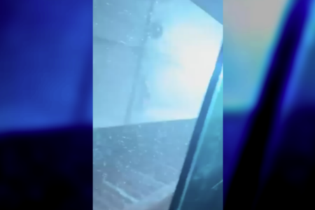 Registro da explosão do transformador (Foto: Reprodução)