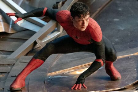 Um novo filme do Homem-Aranha de Tom Holland estará disponível em breve.