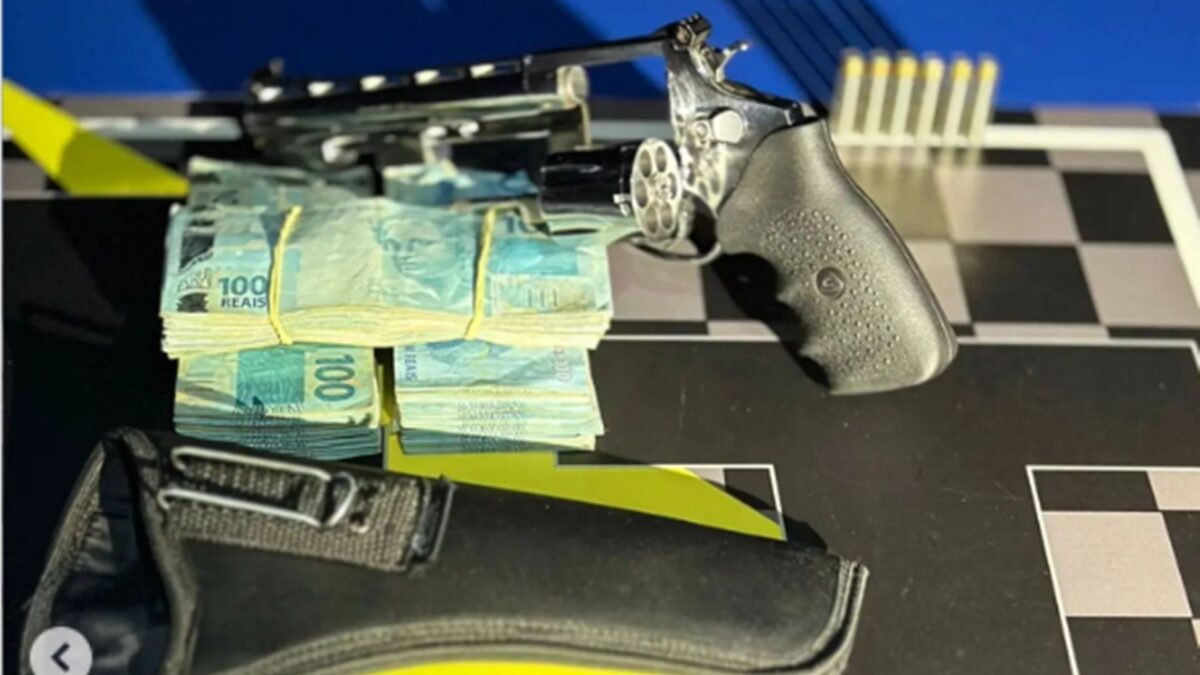 Vereador e filho são presos por porte ilegal de arma de fogo em Senador Canedo