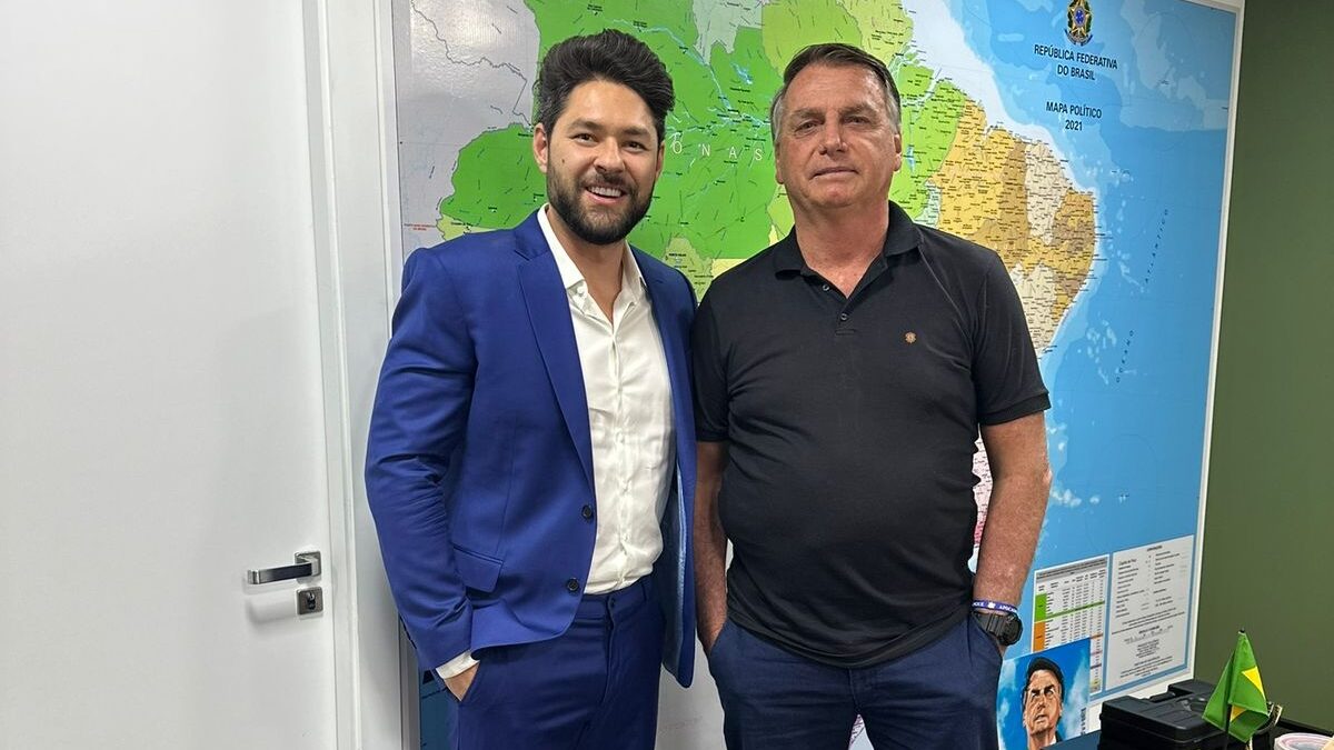 Defensor da causa animal e candidato a vereador por Goiânia, Laion Barbosa tem apoio da família Bolsonaro