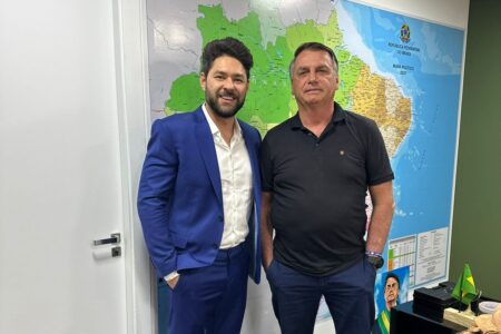 Defensor da causa animal e candidato a vereador por Goiânia, Laion Barbosa tem apoio da família Bolsonaro