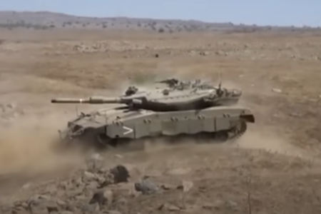 Tanque usado na guerra entre Israel e Hezbollah (Foto: Reprodução)