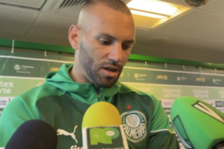 Goleiro Weverton, do Palmeiras: falta de sorte (Foto: Reprodução)