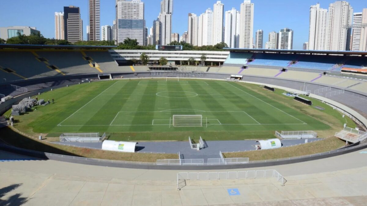 Leilão do Serra Dourada é adiado