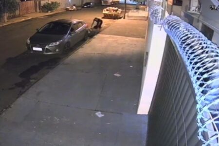 Rio Verde: mulher é morta pelo marido após ver mensagem Elda Pereira da Silva foi perseguida e atacada com 26 facadas