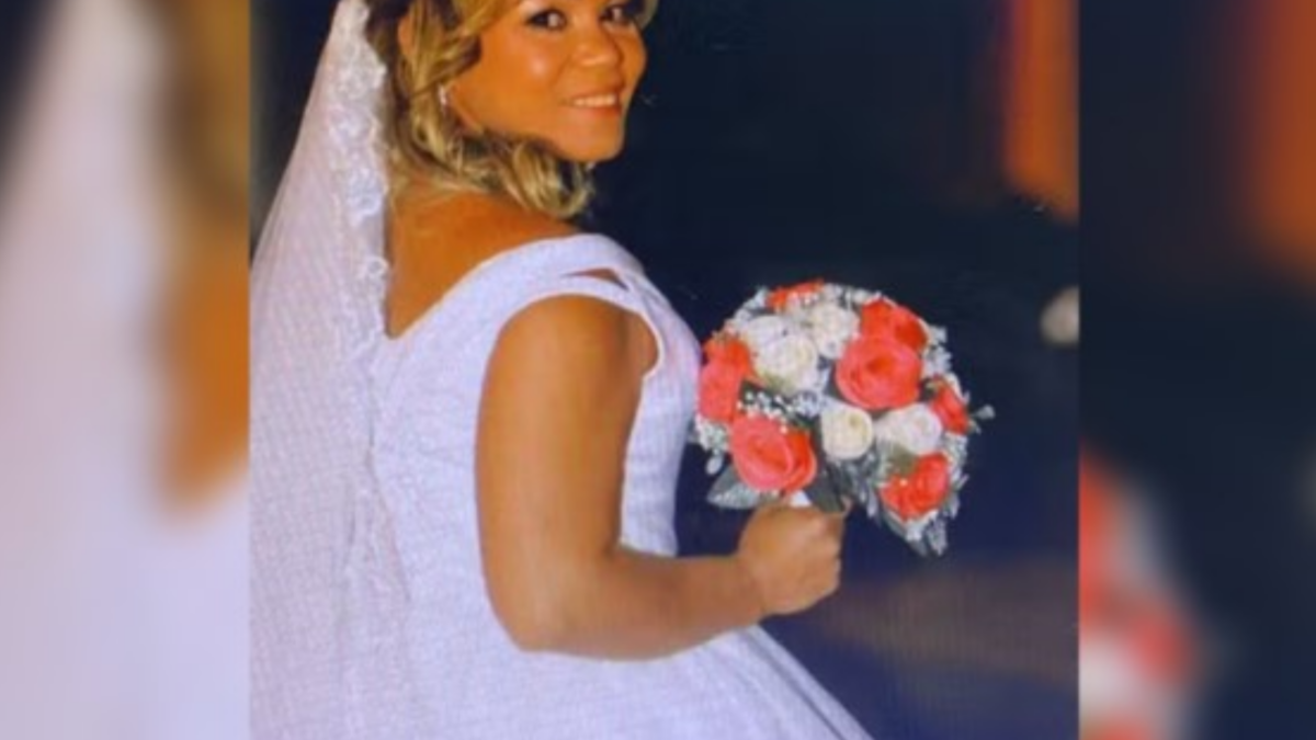 Cuidadora Cíntia Barbosa (Foto: Reprodução)