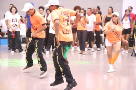 Festival de dança revive ‘passinhos flash back’ dos anos 80 em Goiânia