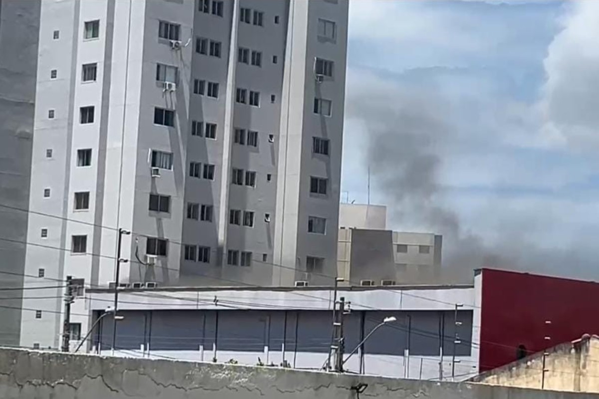 Incêndio em Igreja da Assembleia de Deus em Goiânia é controlado