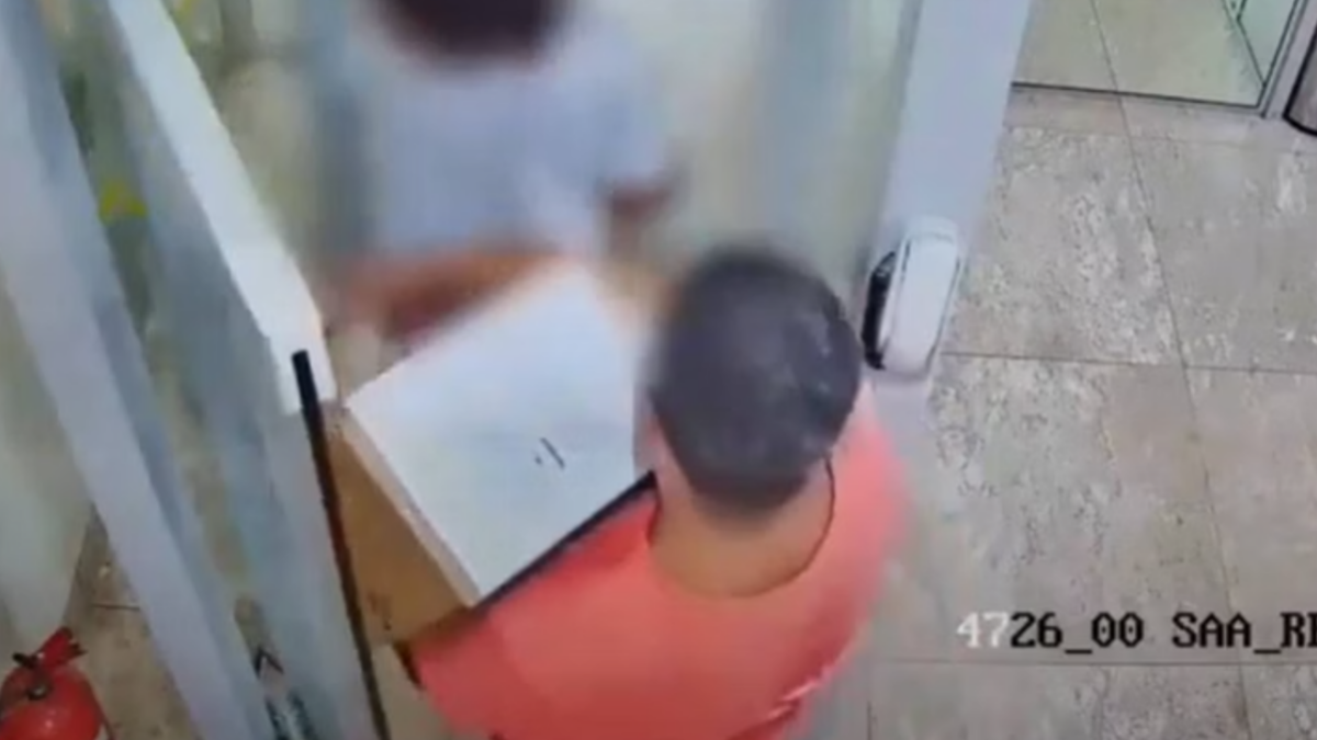 Funcionário furtou agência do Banco do Brasil (Foto: Reprodução)
