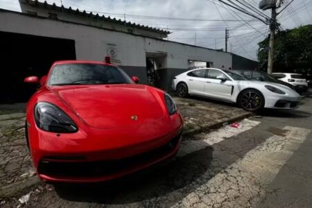 Polícia desarticula quadrilha e apreende carros de luxo em Goiás Foram cumpridos quatro mandados de prisão