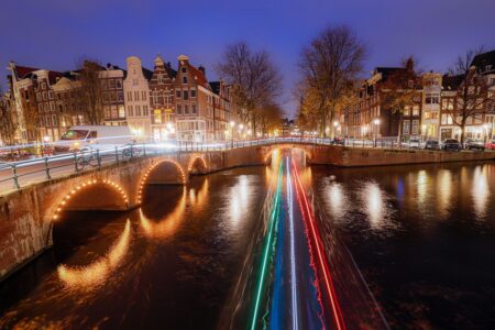 Amsterdam, na Holanda (Foto: Pixabay)