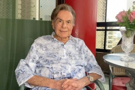 Artista tinha 86 anos e morreu no bairro de Santana, em São Paulo Cantor Agnaldo Rayol morre após sofrer queda em casa
