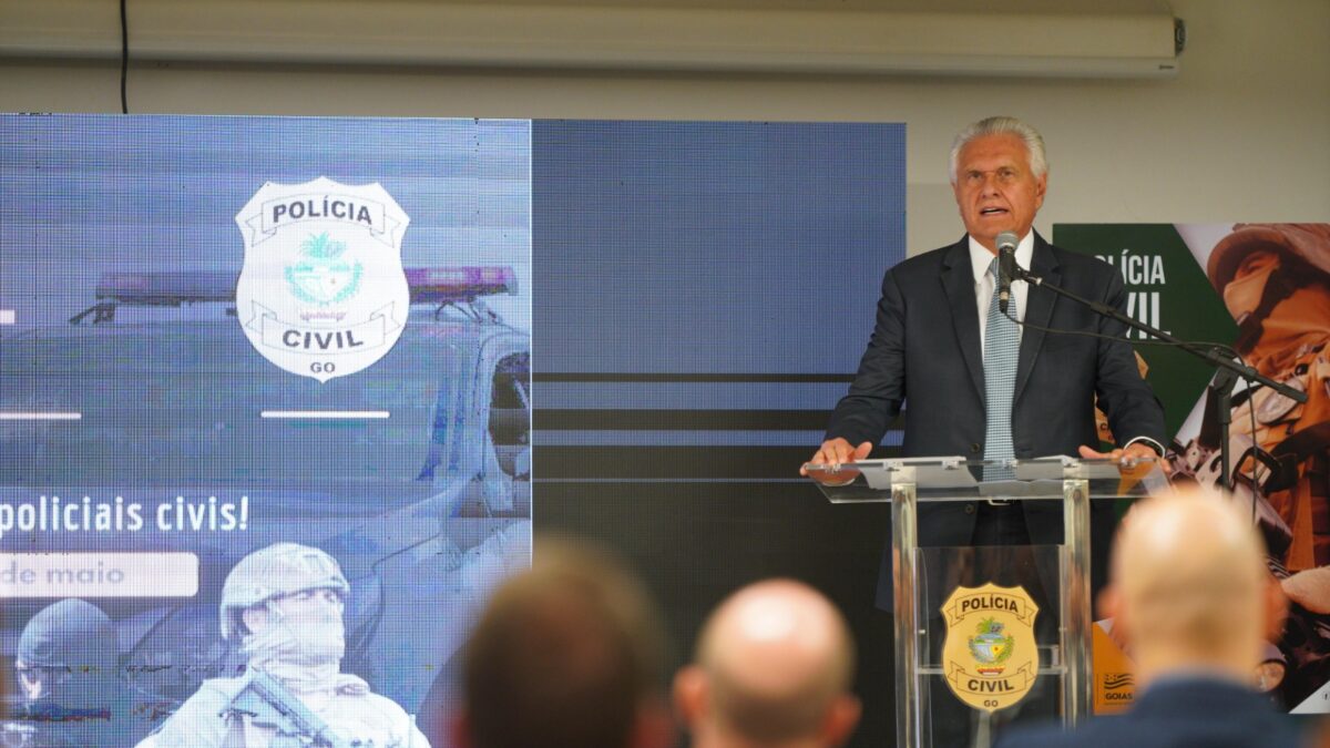 Governador Ronaldo Caiado apresenta dados sobre esclarecimento de homicídios (Foto: Divulgação)