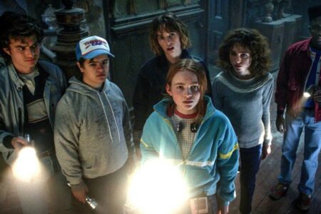 Nesta quarta-feira, 6 de novembro, dia em que o Stranger Things Day é celebrado mundialmente, a Netflix lançou um teaser e anunciou que a quinta e última temporada de "Stranger Things" estreia em 2025. Prepare-se para a aventura final de Onze (Millie Bobby Brown), Mike (Finn Wolfhard), Dustin (Gaten Matarazzo), Lucas (Caleb McLaughlin) e Will (Noah Schnapp)!