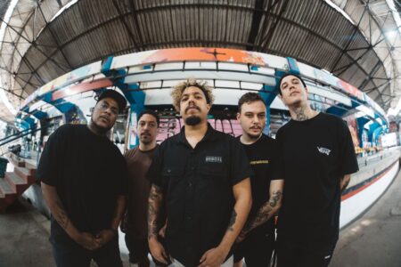 Banda ‘Pense’ lança novo disco em Goiânia nesta quinta-feira (14)