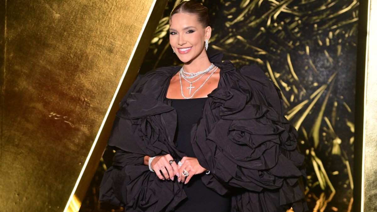 Virginia Fonseca comemora 50 milhões de seguidores com festa luxuosa em São Paulo