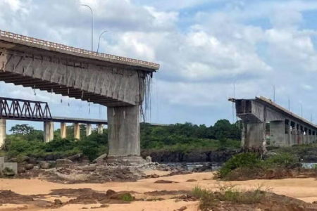 Ponte que desabou, entre Tocantins e Maranhão (Foto: Reprodução)