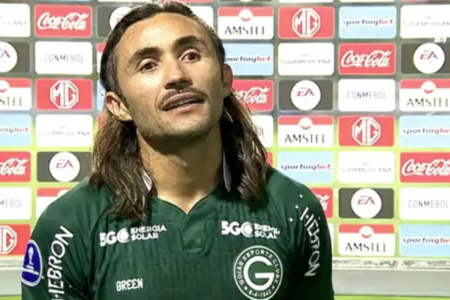 Atacante Apodi, com passagens por Goiás e Vila Nova (Foto: Reprodução)