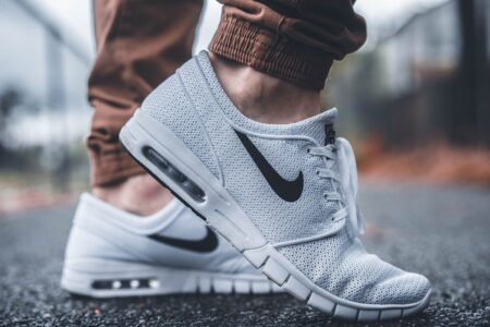 Procon Goiânia indica os menores preços para quem quer dar tênis de Natal