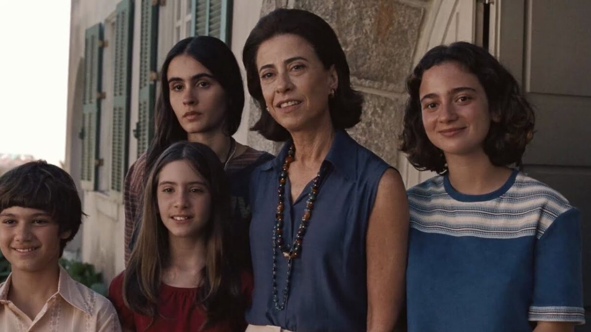 Ainda Estou Aqui chega a 5 milhões de espectadores no Brasil Filme que concorre a Oscars tem se mantido um sucesso desde o seu lançamento