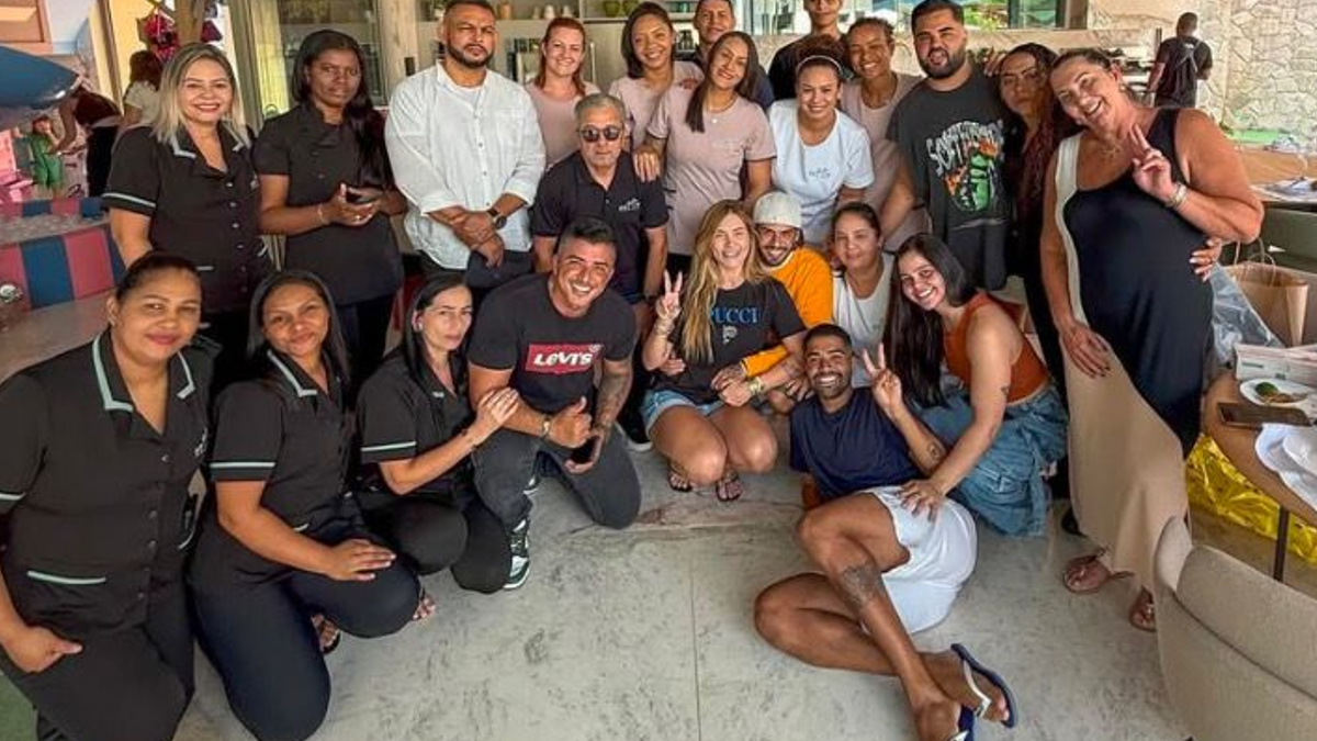 Virginia promove festa de confraternização para funcionários (Foto: Reprodução/Instagram)