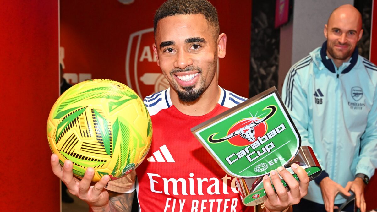 Gabriel Jesus faz hat trixk pelo Arsenal