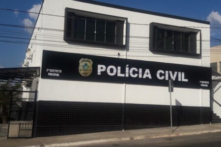 Homem é preso por ameaçar a própria mãe, de 74 anos, em Catalão Idosa registrou uma denúncia formal contra o filho