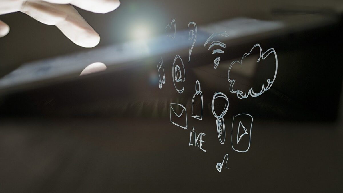 Big techs alertam para censura (Foto: Pixabay)