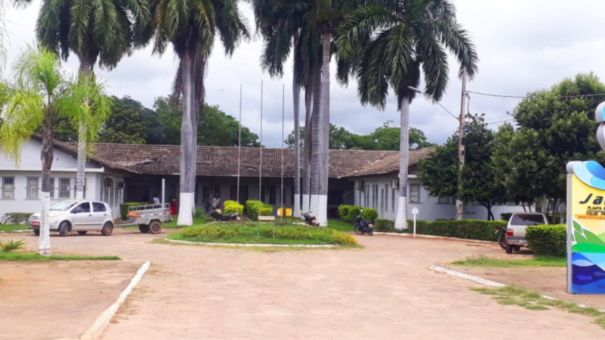 Prefeitura de Jaíba abre concurso com salário inicial de até R$ 5 mil