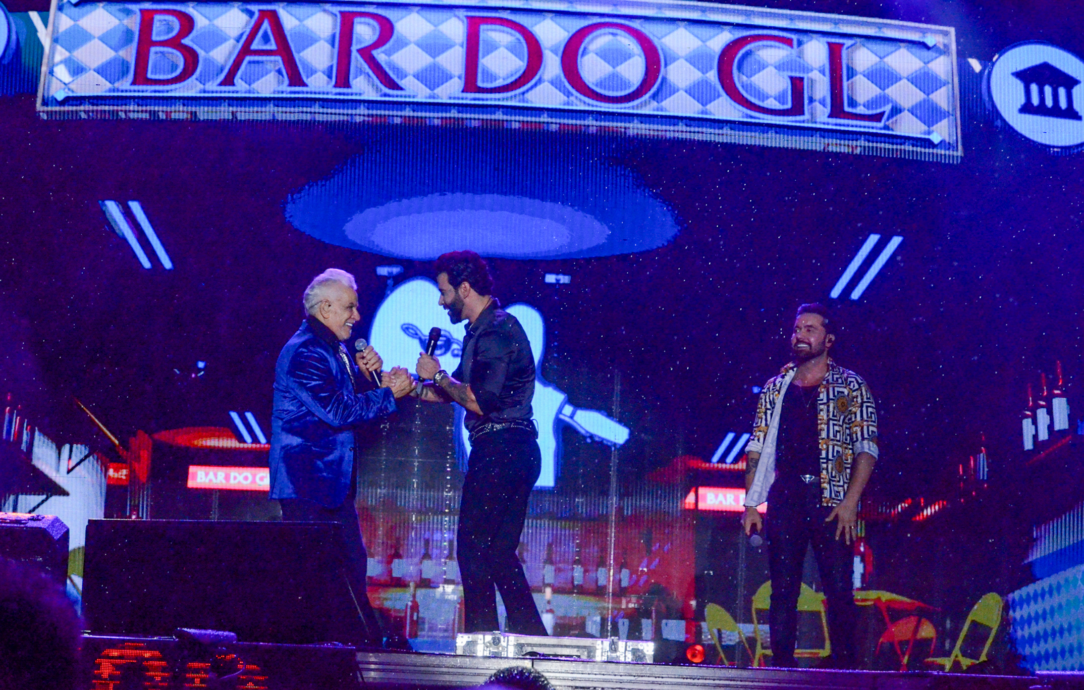 Gusttavo Lima e Mato Grosso & Mathias (Foto: AgNews)