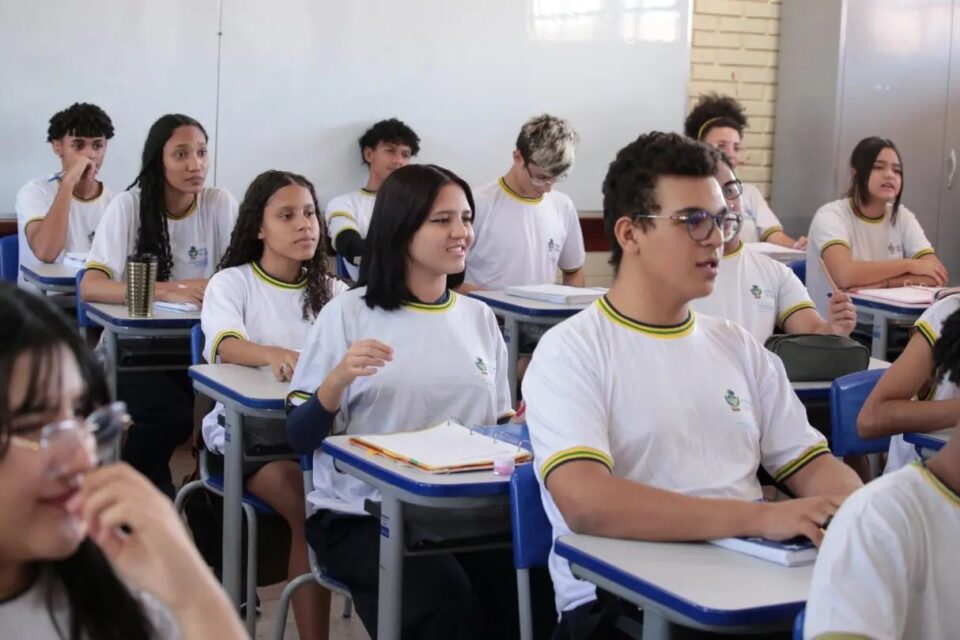 Matricula na rede estadual de ensino de Goiás deve ser efetivada até sexta-feira (13/12)