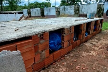 Familiar denuncia ossadas retiradas dos túmulos em cemitério de Aparecida