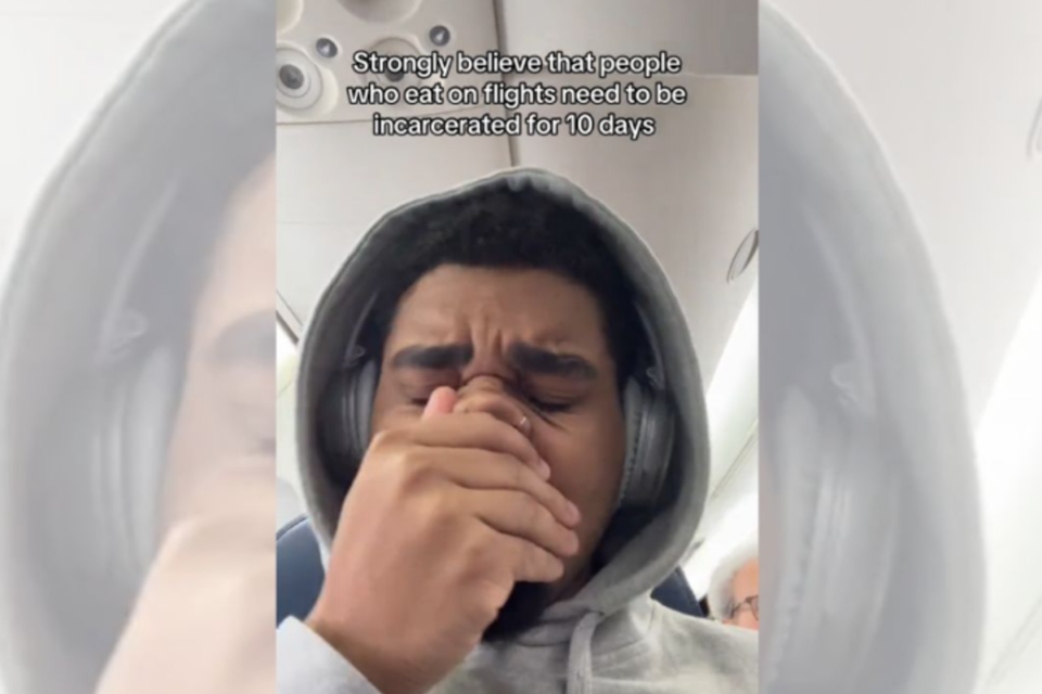 Passageiro reclama do cheiro de atum dentro de avião (Foto: Reprodução)