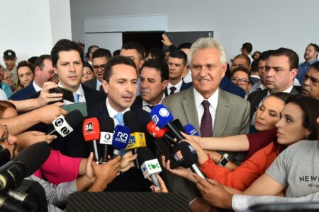 Aparecida: Vilela divulga nomes de seu 1° escalão; conheça Nomes foram divulgados durante a cerimônia de diplomação dos eleitos