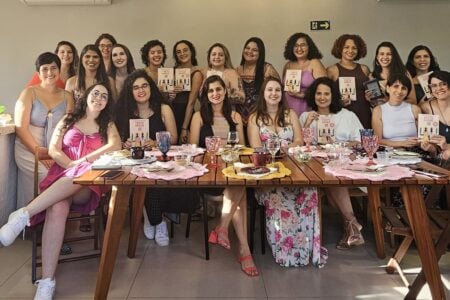 Clube de leitura formado por mulheres usa 'Torto Arado' para debater ancestralidade, em Goiânia (Foto: Arquivo Pessoal)