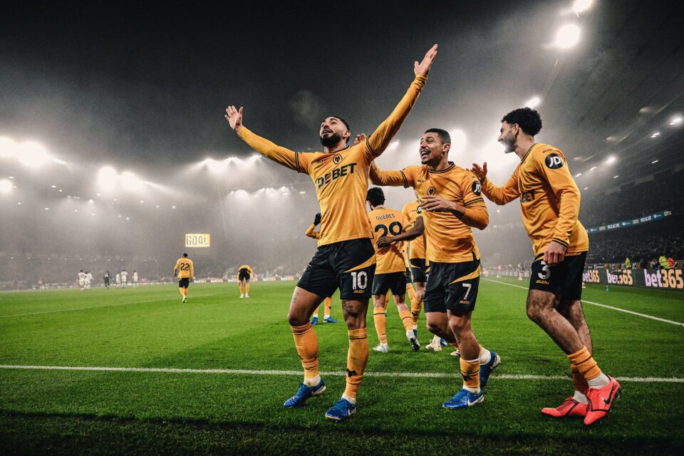 Wolves vence Manchester United