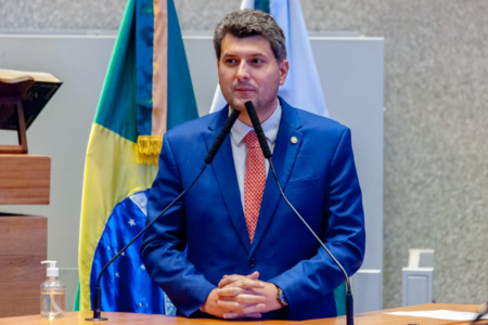 Deputado Eduardo Pedrosa (Foto: Agência Câmara Legislativa do Distrito Federal)