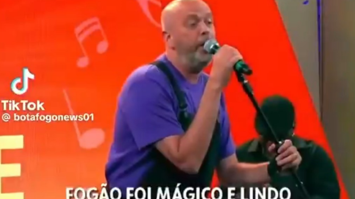 Escobar apresenta paródia que homenageou Botafogo (Foto: Reprodução)