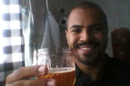 Família lamenta que padre que abusou de jovem com deficiência em Caldas Novas esteja livre