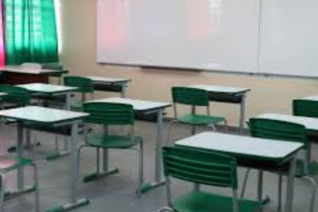 Celular banido de salas de aula (Foto: Agência Brasil)