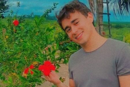 Político, fã de One Direction e Miley Cyrus Web resgata posts de Nikolas Ferreira e deputado vira meme: "Amo que me chamem de Nik" Twitter