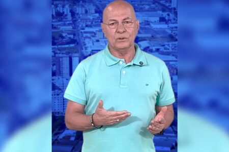 Professor se diz vítima de montagens feitas por inteligência artificial