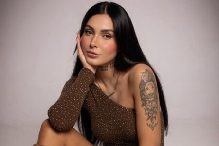 Ex de Neymar é banida do Onlyfans por motivo inusitado Ex-Fazenda Fernanda Campos já ganhou o concurso 'A Vagina Mais Linda do Brasil'