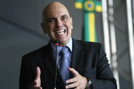 Moraes nega pedido de Bolsonaro para ir à posse de Trump
