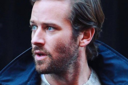 Ator Armie Hammer, acusado de canibalismo (Foto: Instagram)
