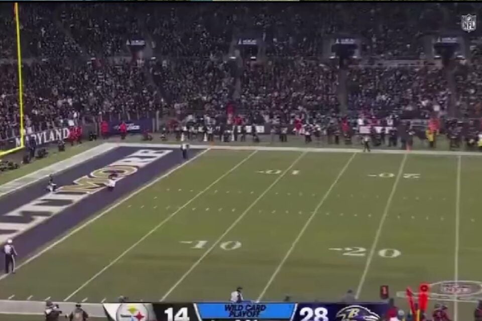 Estádio onde aconteceu partida entre Baltimore e Pittsburgh (Foto: Reprodução)