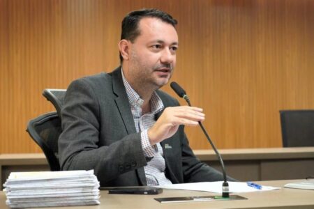 Justiça mantém prisão temporária de ex-presidente da Goinfra e outros investigados