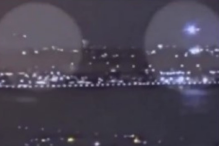 Momento da colisão de avião com helicóptero em Washington (Foto: Reprodução)